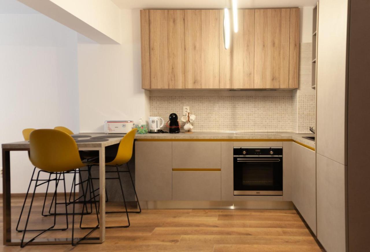 Bg Luximmo Apartments Cluj-Napoca Luaran gambar