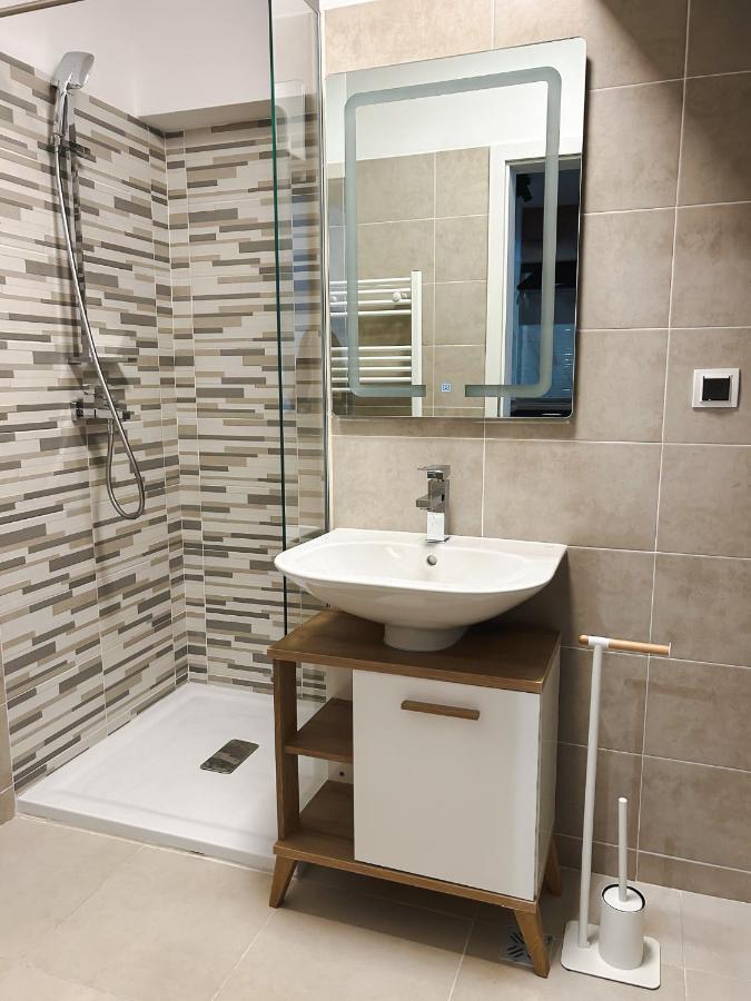 Bg Luximmo Apartments Cluj-Napoca Luaran gambar