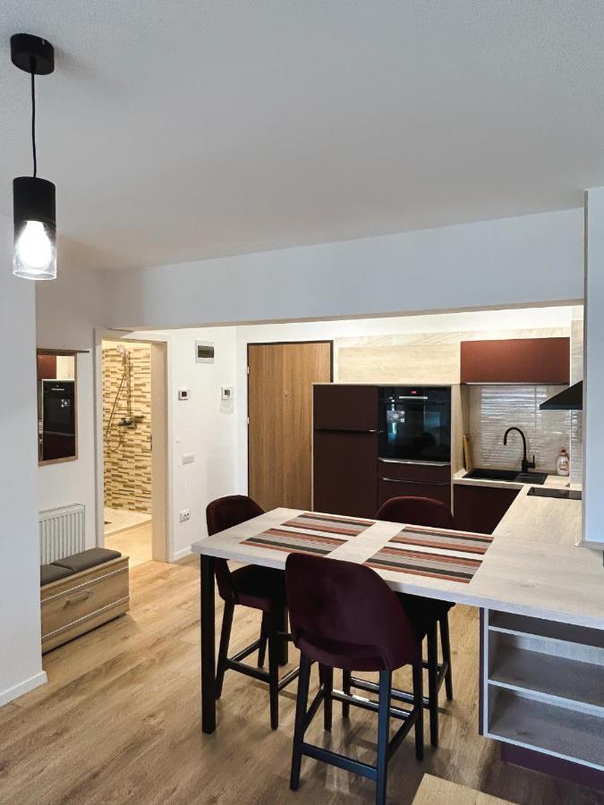 Bg Luximmo Apartments Cluj-Napoca Luaran gambar